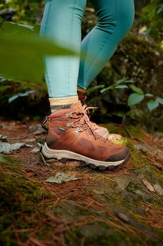 Vasque Women's Breeze Hiking Boots in Kuwait
