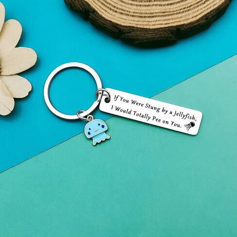 Dabihu Friendship Gift Best Friends Keychain Funny Friendship Jewelry Christmas Birthday Gift for Friends Sister Brother in Saudi Arabia