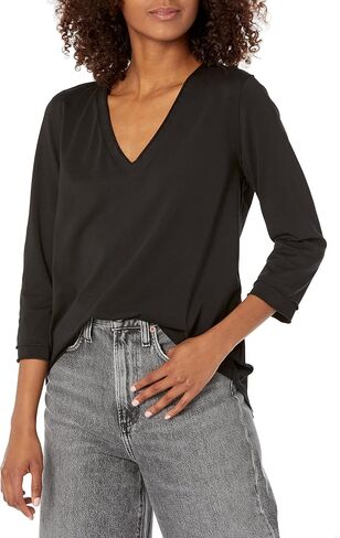 NIC+ZOE Women's 3/4 Sleeve Roll V Tee in Saudi Arabia