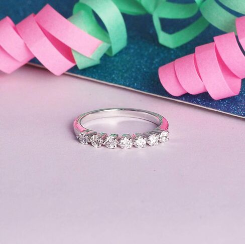 ألماس صديق 1/2 قيراط | ذهب أبيض أو وردي عيار 14 قيراط، وفضة إسترلينية عيار 925 | مختبر معتمد نما 7 أحجار نصف خاتم الماس الأبدي | قطع الماس المستديرة الرائعة in Kuwait