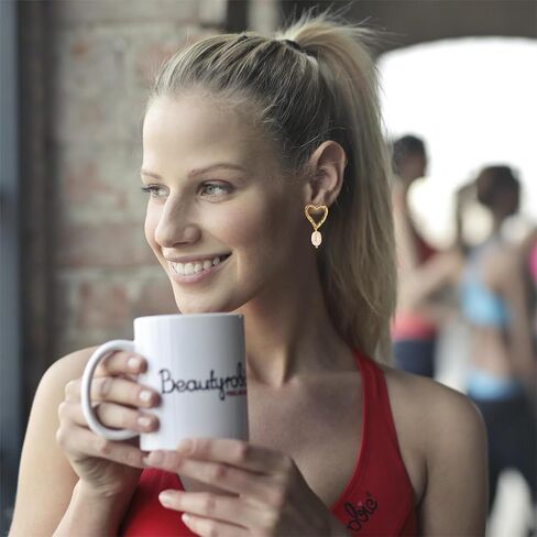 أقراط دائرية على شكل قلب ذهبي للنساء، أقراط متدلية من اللؤلؤ ذات نسيج عتيق هدية للنساء والفتيات in Kuwait