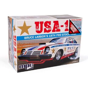MPC Bruce Larson USA/1 Pro Stock Vega 1:25 Scale Model Kit