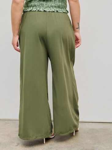 CIDER Elastic Waist Wide Leg Trousers Curve & Plus in Kuwait