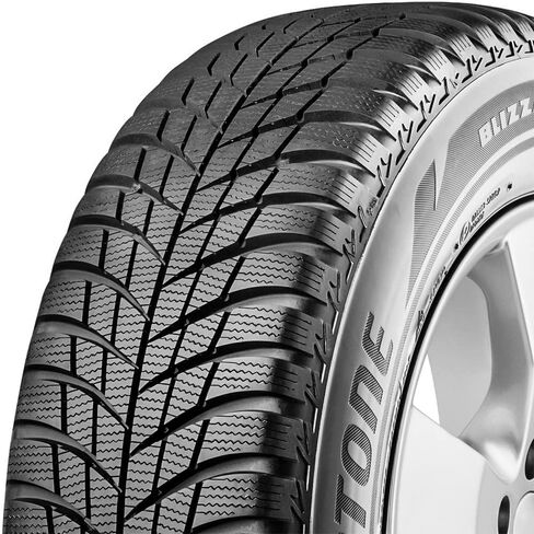 Bridgestone Blizzak LM001 Run-Flat Winter Tire 225/60R18 104 H Extra Load in Saudi Arabia