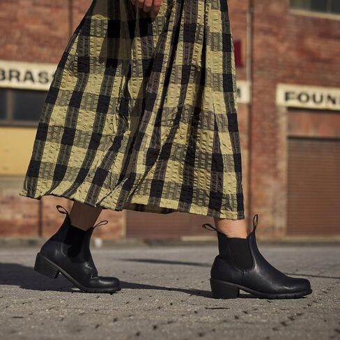 حذاء Blundstone للسيدات سهل الارتداء حتى الكاحل باللون الأسود مقاس 5.5 مقاس متوسط ​​في المملكة المتحدة in Kuwait