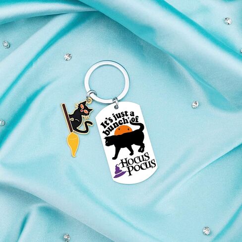 Hocus Pocus Keychain الساحرة هدايا الهالوين المخيفة للنساء والفتيات المراهقات عشاق السحر هدايا الهالوين للنساء الإناث أفضل الأصدقاء الهالوين الرعب القطة السوداء ملحقات الديكور in Kuwait