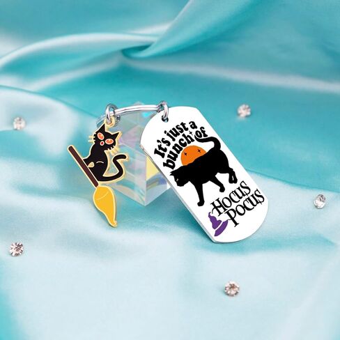 Hocus Pocus Keychain الساحرة هدايا الهالوين المخيفة للنساء والفتيات المراهقات عشاق السحر هدايا الهالوين للنساء الإناث أفضل الأصدقاء الهالوين الرعب القطة السوداء ملحقات الديكور in Kuwait