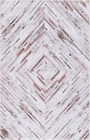 SAFAVIEH Faux Hide Collection Accent Rug - 3' x 5', Beige & Brown, Rustic Design, Non-Shedding & Easy Care, Machine Washable Ideal for High Traffic Areas in Entryway, Living Room, Bedroom (FAH526A) in Saudi Arabia