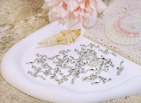 سحر صغير على شكل ثعبان عتيق لقلادة DIY وحلق وسوار وسلسلة مفاتيح وعلامة مرجعية لصنع المجوهرات وصياغة تزيين عيد الميلاد والهالوين، 50 قطعة in Kuwait