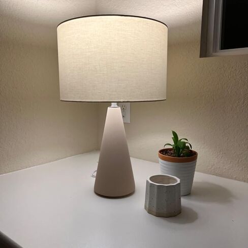 مصباح طاولة LED من Brightech Nathaniel - مصباح طاولة برج أسمنتي أبيض حديث بجانب السرير، منضدة، مكتب - ضوء أبيض ناعم ومريح لغرفة المعيشة وغرفة النوم in Kuwait