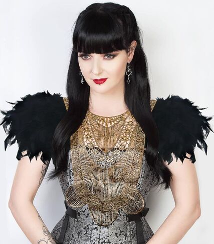 L'VOW Gothic Women Poncho Collar Natural Feather Short Cape Lace Epaulet Shoulder Shrug Wings Halloween Costume in Kuwait