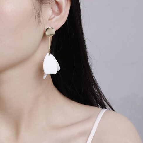 Acrylic Petal Earrings for Women, Long Rose Petal Dangle Earrings Boho Flower Statement Earrings Floral Jewelry Gift in Saudi Arabia