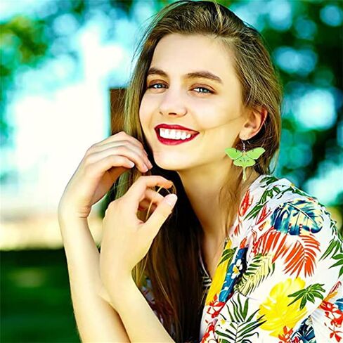 Colorful Butterfly Dangle Earrings Insect Moth Wing Acrylic Earrings for Women Vivid Butterfly Earrings Animal Aesthetic Earrings Boho Vacation Jewelry Wedding Jewelry in Saudi Arabia