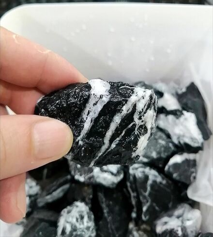 Carefully Selected Small Acid Wash Seiryu Stones,Boutique Seiryu Stones, PH Neutral Decorative Aquarium Rocks, seiryu Stone Aquarium Rock (1-2inch 20pcs) in Saudi Arabia