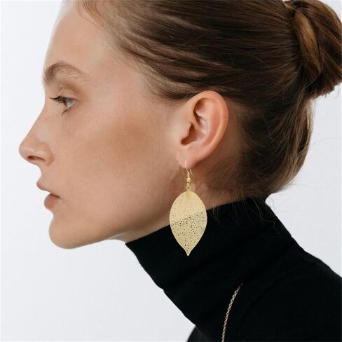 Filigree Leaf Pendant Necklace Earrings Set for Women Delicate Simple Gold Silver Tone Long Leaves Dangle Drop Statement Fashion Gorgeous Hollow Leaf Chain Necklace Mother's Day Birthday Jewelry Gifts in Saudi Arabia