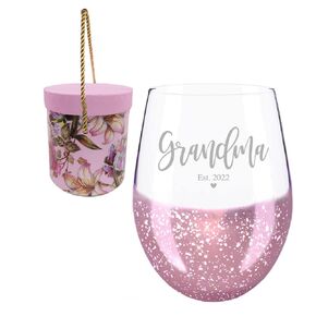 Mothers Day Gifts for New Grandma, Grandma Est 2022 Pink Glitter Etched Wine Glass Mothers Day Gifts for New Grandmother