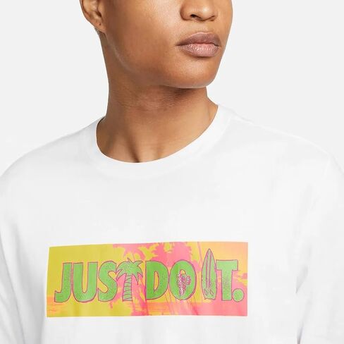 Nike Sportswear Men's Graphic Beach T-Shirt (US, Alpha, Medium, Regular, Regular, White) in Saudi Arabia