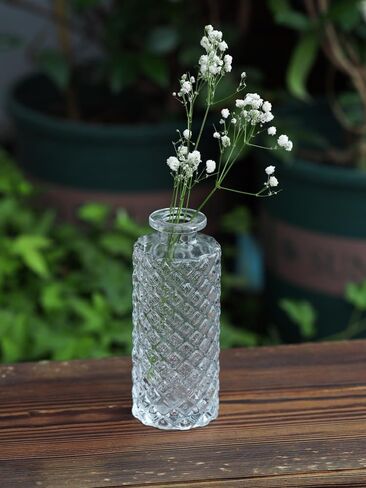 مزهريات زجاجية صغيرة مزخرفة، مجموعة 10 قطع من مزهريات الزهور السائبة، مزهرية مخددة ومضلعة للقطع المركزية، عباد الشمس، الورد، مزهريات زجاجات صغيرة لنباتات البراعم، مزهريات لطيفة وفريدة من نوعها، ديكور الزفاف in Kuwait