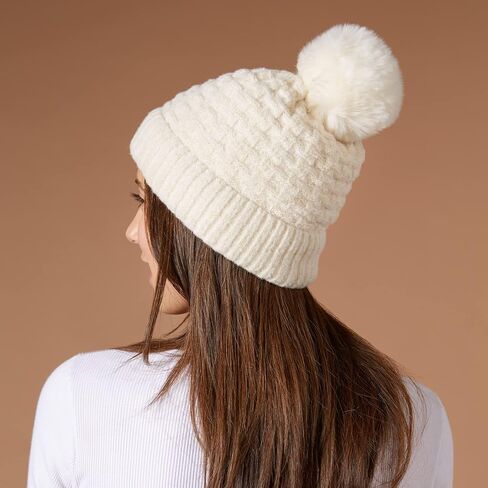 Hadley Wren Women's Plush Knit Pom Beanie in Saudi Arabia