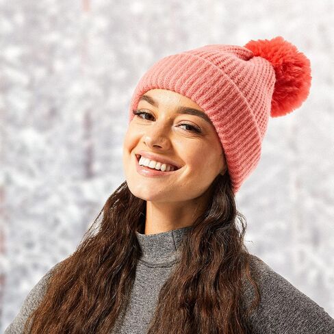 Hadley Wren Women's Plush Knit Pom Beanie in Saudi Arabia