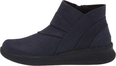 حذاء Sillian 2.0 Rise حتى الكاحل للسيدات من Clarks in Saudi Arabia