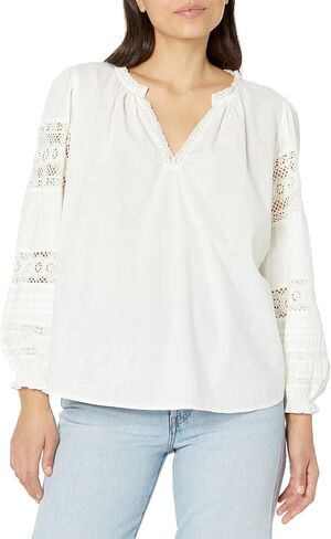 Velvet by Graham & Spencer Women's Tayler Cotton Lace Top in Saudi Arabia