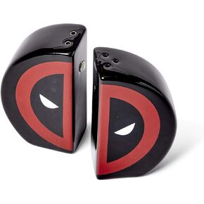 Marvel Deadpool Salt and Pepper Shaker Set - Novelty Red & Black Ceramic Shakers - Cute Kitchen & Table Accessories - Funny Seasoning Holder - Home Cooking Items - Superhero Movie & Comic Stuff Gifts