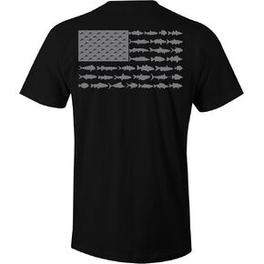 Chasing Fin American Fish Flag Patriotic Fishing T-Shirt for Men and Women