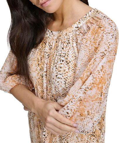 Calvin Klein Women's Printed Short Sleeve Knit Top in Saudi Arabia