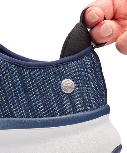 Women’s Extra Wide Comfort Shoes with Easy Closures for Adjustable Fit in Saudi Arabia
