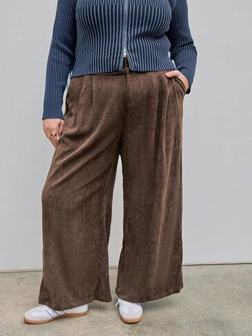 CIDER سروال قصير عالي الخصر مطوي وواسع الساق منحنى & زائد in Kuwait