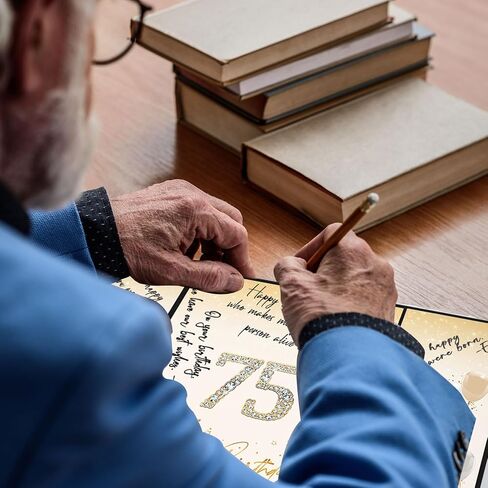 Crenics زينة عيد الميلاد الخامس والسبعين للرجال والنساء، بديل كتاب ضيف عيد الميلاد الخامس والسبعين الإبداعي، كتاب توقيع عيد الميلاد الخامس والسبعين 18 × 12 بوصة، هدايا رائعة لعيد الميلاد الخامس والسبعين in Kuwait