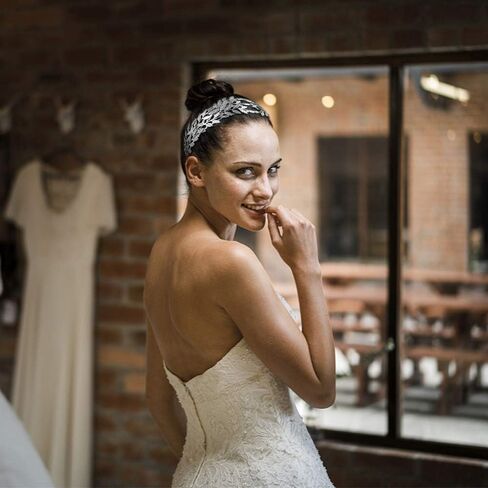 2 قطعة من عصابات الرأس الورقية للنساء من نودجي - تيجان جوديس ذهبية للنساء - حفلة تنكرية - عصابة رأس على شكل ورقة جوديس رومانية - تاج للشعر للنساء - عصابة رأس للحفلات in Kuwait