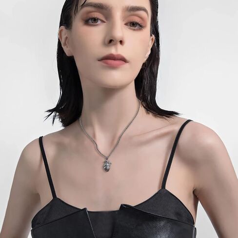 925-Sterling-Silver Anatomical Heart Necklace for Men - 3D Anatomical Organ realistic Black Human Heart Pendant Gothic Steampunk Jewelry Cool Gifts for Boyfriend Birthday Medical Nurse Gift for Women in Kuwait