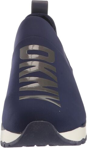 حذاء DKNY الأنيق المريح للسيدات Jadyn in Saudi Arabia
