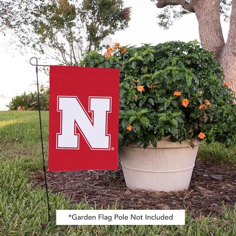 لافتة علم حديقة صبار الصحراء بجامعة نبراسكا من Huskers GBR NU Huskers 100% بوليستر (تصميم D) in Saudi Arabia