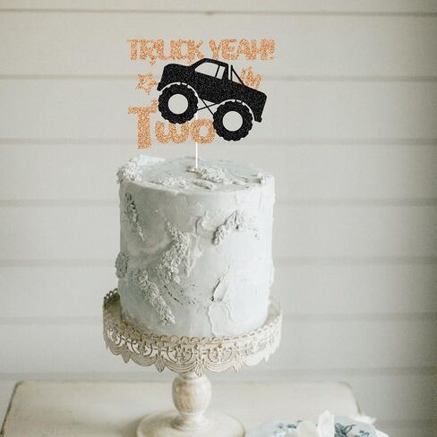 غطاء كعكة عيد الميلاد الثاني السعيد بموضوع الشاحنة، ديكورات حفلات Monster Truck بعمر عامين، موضوع الشاحنة الكبيرة I'm Two، ذهبي وردي وأسود in Kuwait