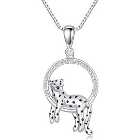 LONAGO Cheetah Pendant Necklace Leopard Round Necklace Silver Panther Necklace Jewelry Gift for Women Girls