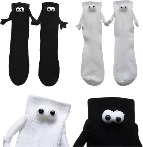 GEOOT Magnetic Hand in Hand Socks, Socks with Magnetic Hands of Couple Holding Hands Socks, Funny Couple Tube Socks Friendship Gift for Men Women (Black + White, 2 Pairs) in Kuwait