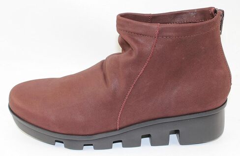 أحذية وأحذية الكاحل النسائية من L'Amour des Pieds in Kuwait