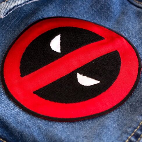 Simplicity Marvel Black Panther Applique Iron-on Patch for Clothing, Jackets, and Backpacks, 3.25" W x 3.5" H in Saudi Arabia