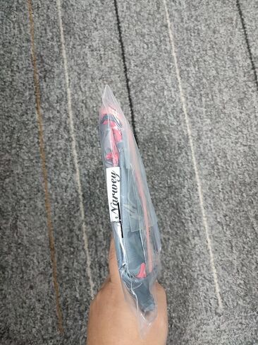 حقيبة مكياج كبيرة بسحاب لتنظيم مستحضرات التجميل أثناء السفر للنساء (كبيرة، جلد الفهد) in Kuwait