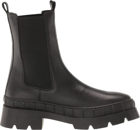 حذاء باركلي فاشن للنساء من ستيف مادن in Kuwait