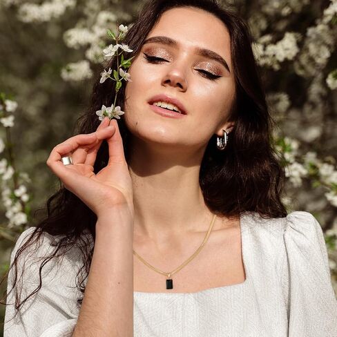 Lourny Diamond Pendant Gold Necklace for Women, 18K Gold Plated Dainty Cuban Snake Chain Necklace Gemstone Zircon Rectangle Pendant Choker Necklace Jewelry Gifts for Women in Saudi Arabia