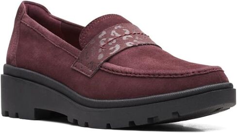 حذاء نسائي مسطح من Clarks Calla Ease in Kuwait