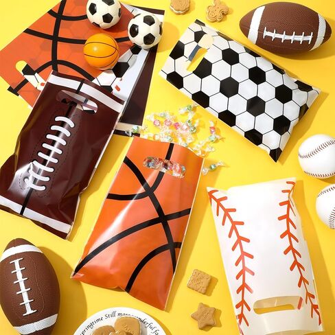 Aliceset 160 قطعة من حقائب الحفلات الرياضية المفضلة لكرة القدم، حقائب هدايا لكرة القدم تحت عنوان حقائب المكافآت البلاستيكية، كرات السلة، أكياس الحلوى مع مقابض للرياضات، مستلزمات حفلات أعياد الميلاد للأولاد in Kuwait