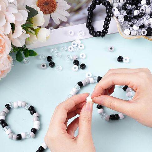 1000 Pcs Black Beads Assorted Opaque Round Plastic Beads for Home Decor Necklaces Bracelets Earrings DIY Crafts (Black) in Saudi Arabia