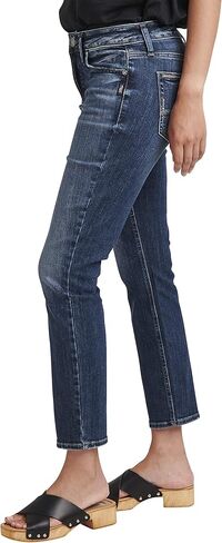 Silver Jeans Co. Women's Elyse Mid Rise Comfort Fit Straight Crop Jeans in Kuwait