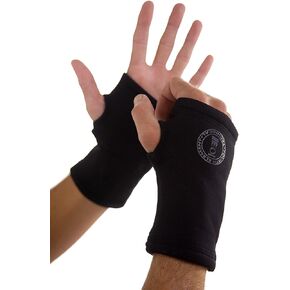 Fourth Element Xerotherm Wrist Warmers in Saudi Arabia