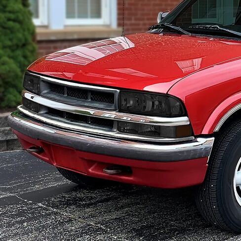 DNA MOTORING HL-OH-S10984P-BK-CL1 Black Housing Clear Corner Headlights Replacement For 98-04 Blazer S10 in Saudi Arabia